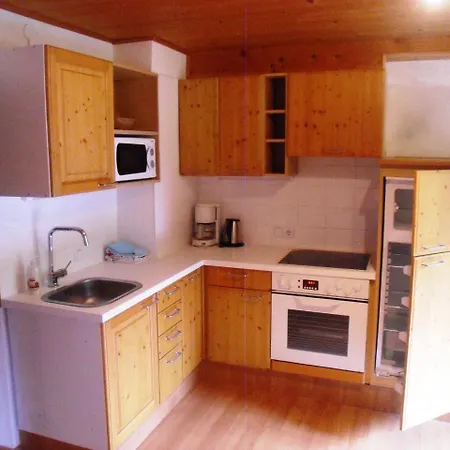 Haus Tyrol Апартаменты